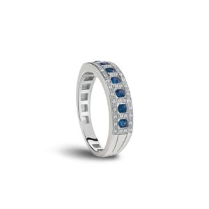 Questa è l'immagine dell'anello di damiani belle epoque con zaffiri e diamanti