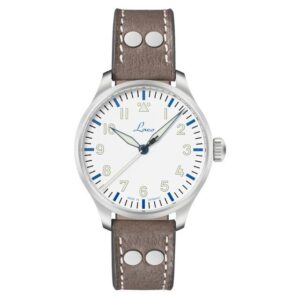 Questa è l'immagine frontale dell'orologio laco aachen polar 39 in edizione limitata a 250 pezzi, con quadrante bianco e cinturino in pelle marrone