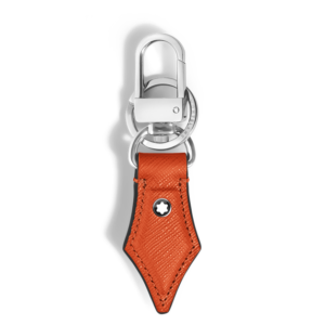 Questa è l'immagine frontale del portachiavi di montblanc a forma di pennino in pelle sartorial, colorazione mandarino