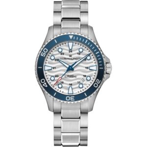 Questa è l'immagine frontale dell'orologio hamilton khaki navy scuba con quadrante argento e cassa di mm 40