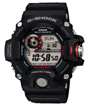 Questa è l'immagine frontale dell'orologio casio master of g rangeman con cassa e cinturino nero