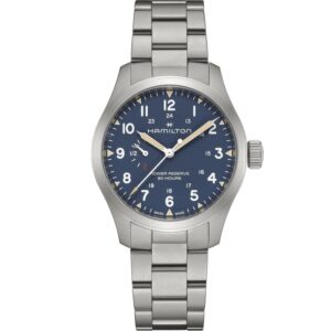 Questa è l'immagine frontale dell'orologio hamilton khaki field power reserve 40 mm con quadrante blu e cassa di mm 40