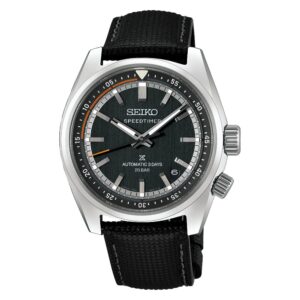 Questa è l'immagine frontale dell'orologio seiko prospex speedtimer con quadante nero, cinturino pelle e movimento automatico