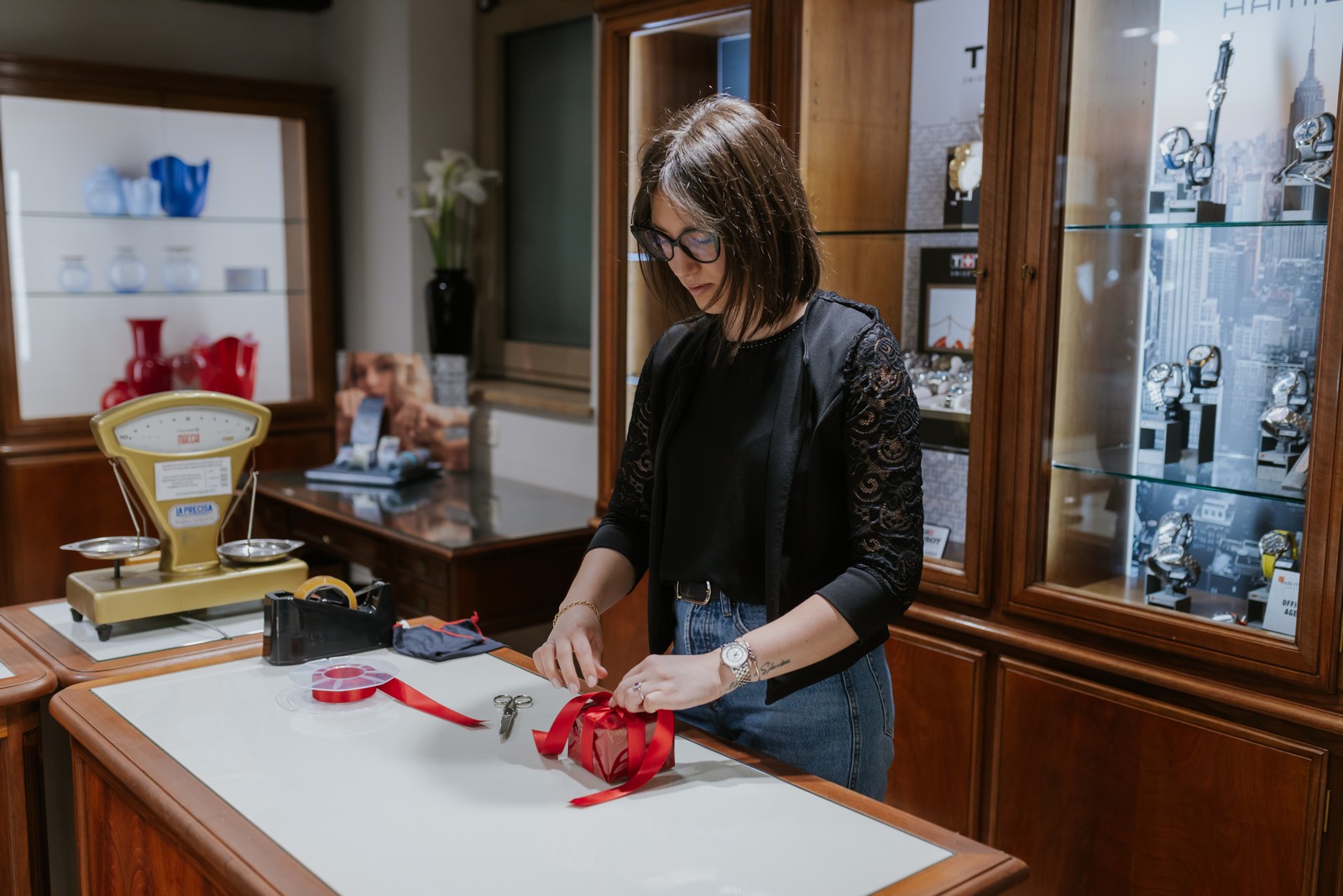 Come comprare un orologio di marca online in sicurezza: i controlli da fare prima di pagare